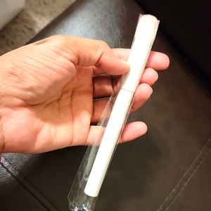 NEW HIGHLIGHTER BRUSH